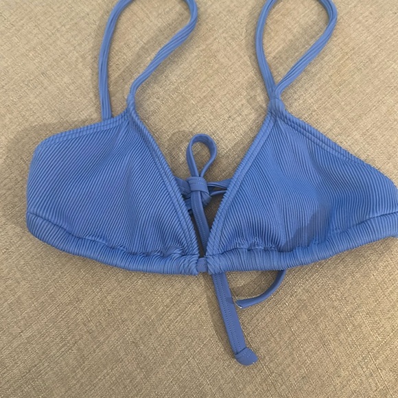 Kulani Kinis Blue Bikini Top - Preloved - Picture 4 of 6